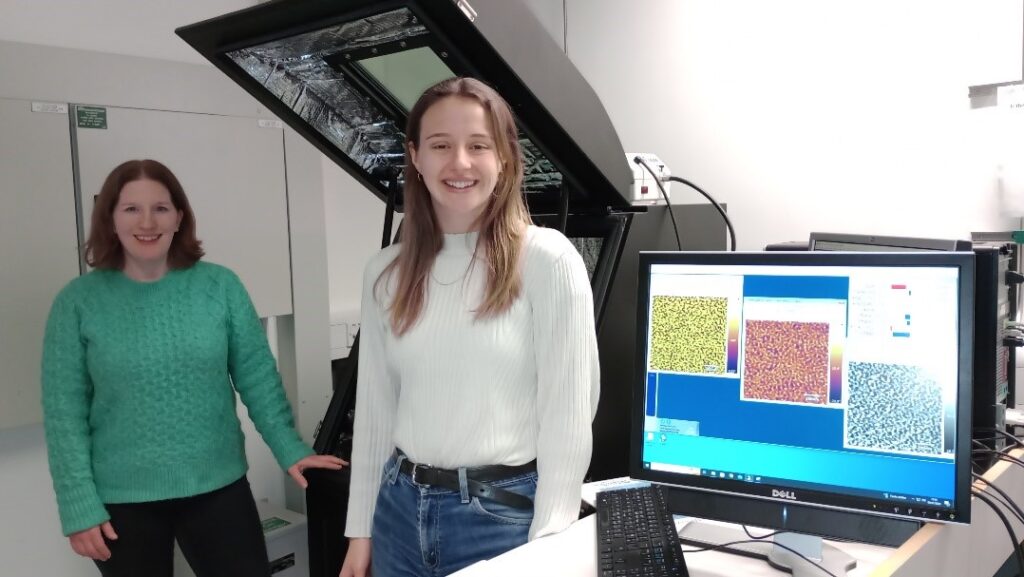 Muireann de hÓra visiting Tyndall